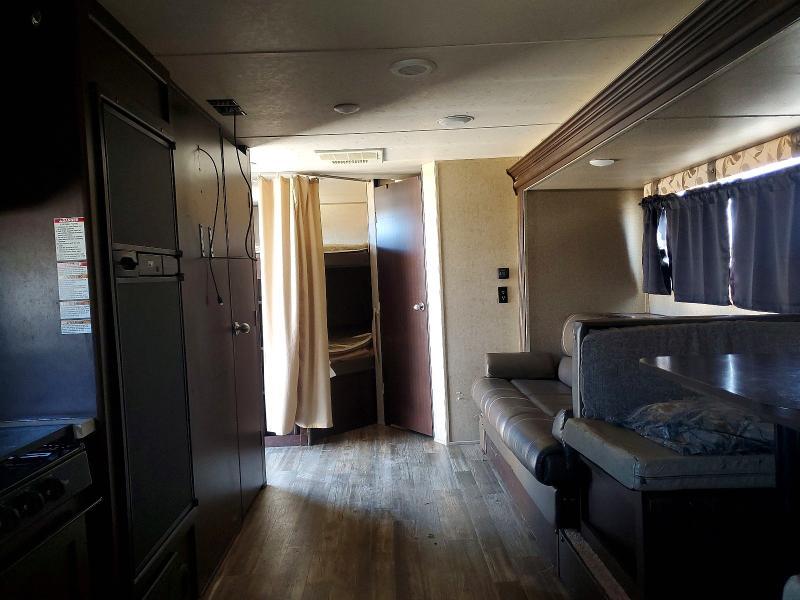 2017 Cherokee Grey Wolf Camper