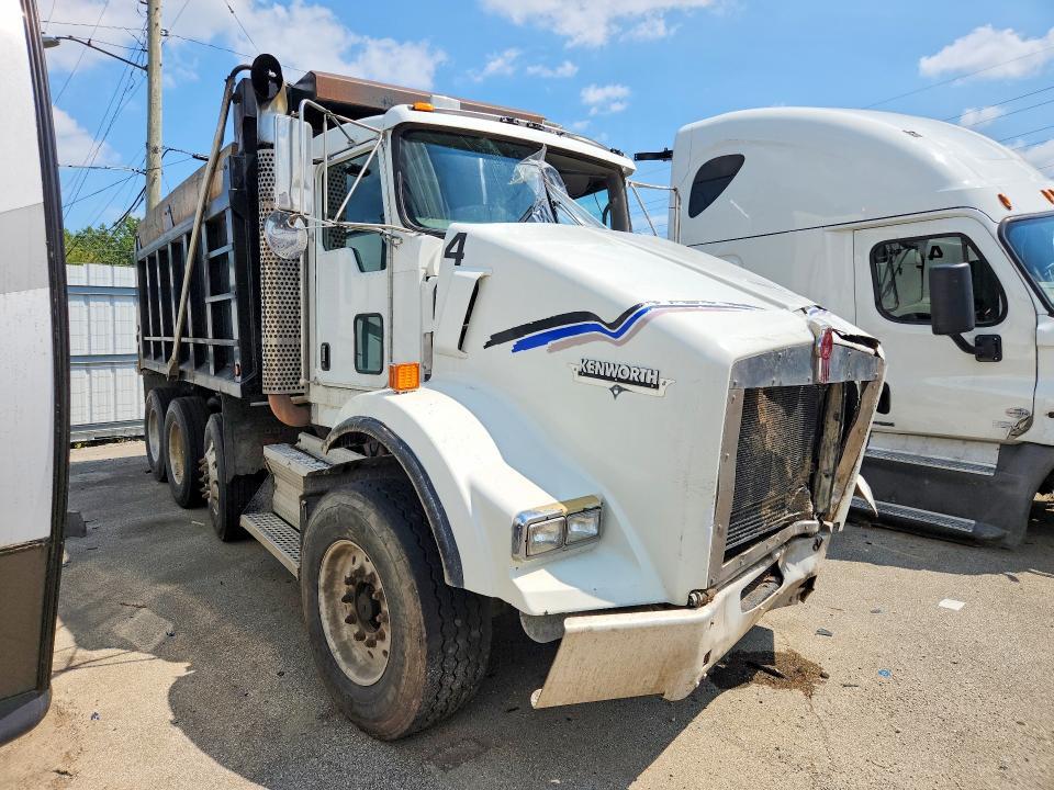 2008 Kenworth T800 Dump Truck
