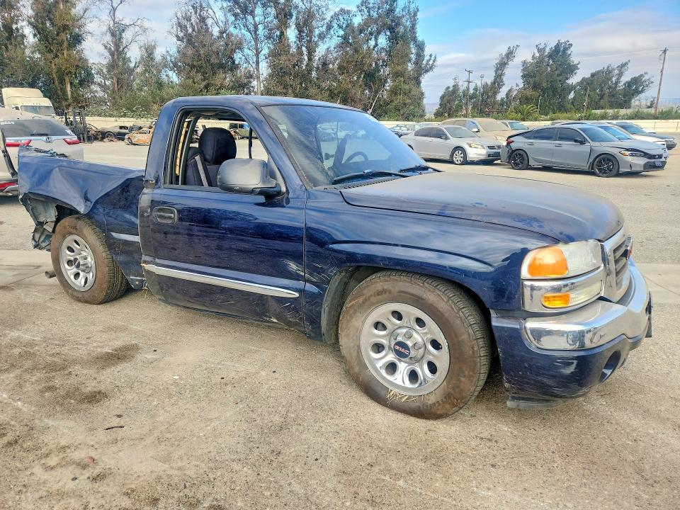 2005 GMC New Sierra C1500