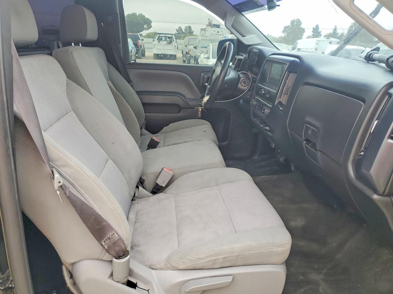 2017 Chevrolet Silverado C1500