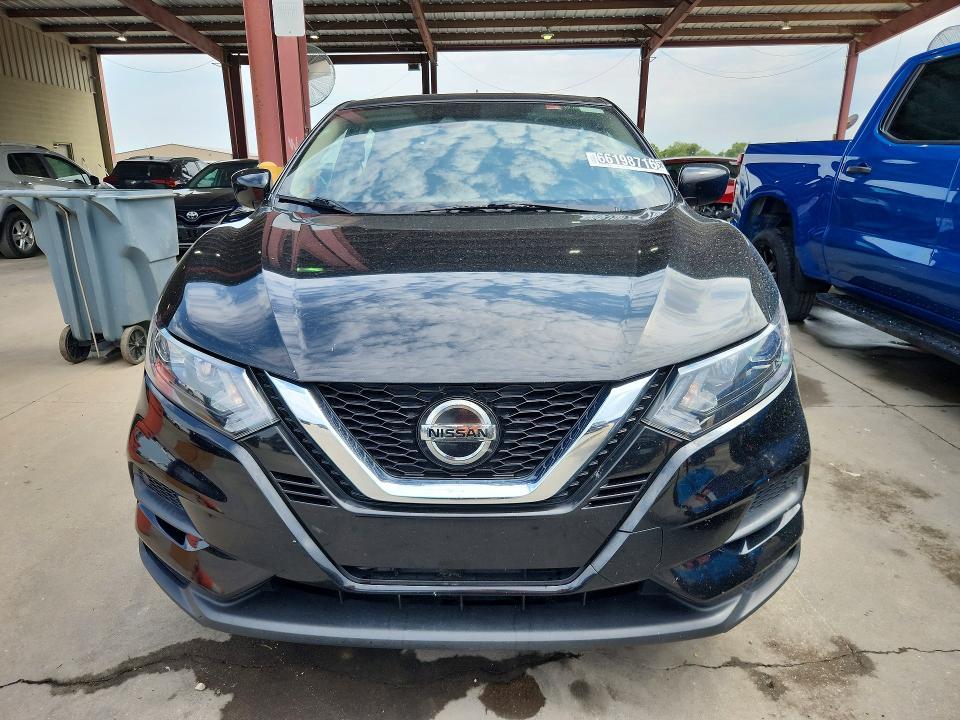 2022 Nissan Rogue Sport s