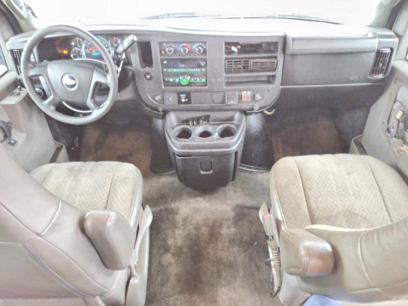 2018 Chevrolet Express G2500 LT