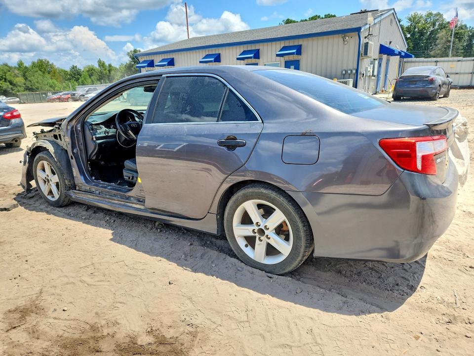 2013 Toyota Camry se