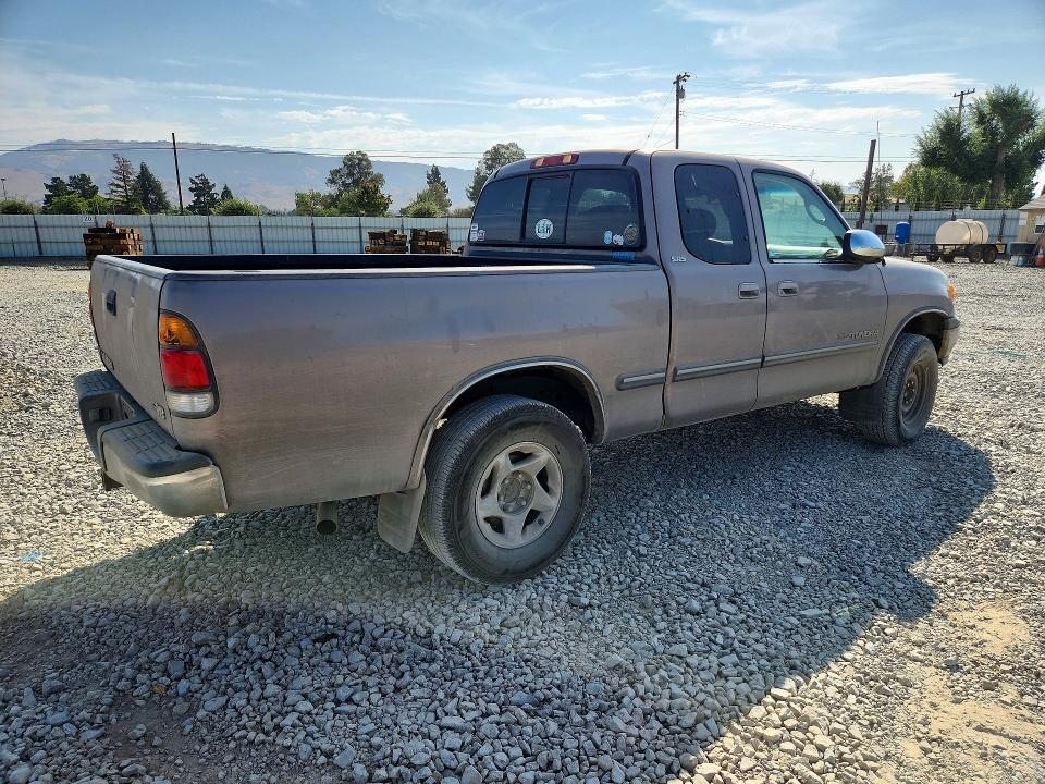 2002 Toyota Tundra SR5 V8