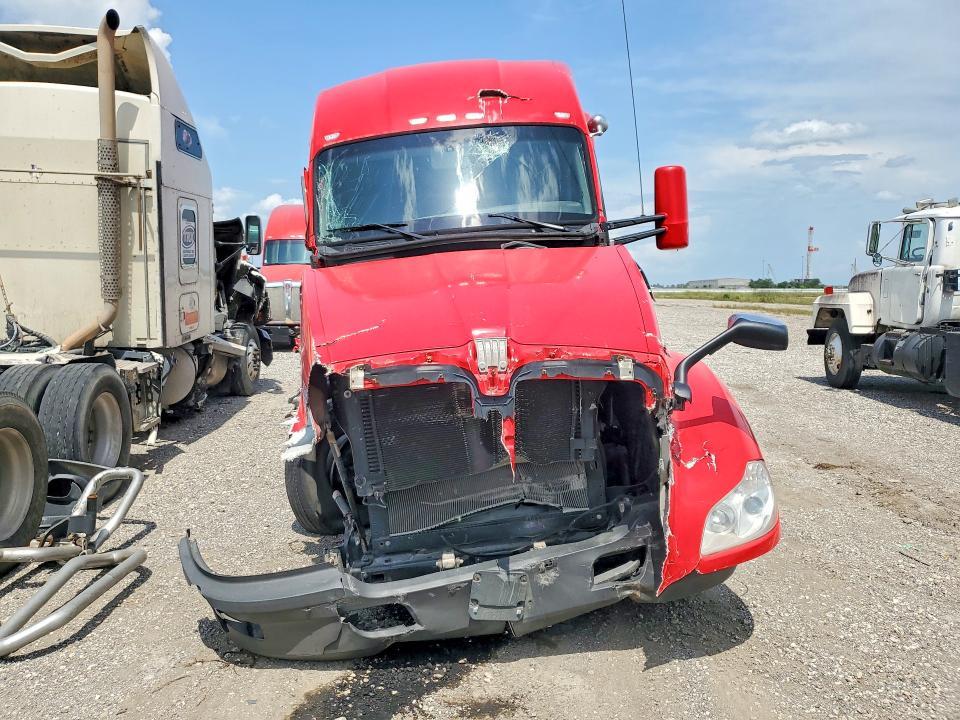 2021 Kenworth T680 Semi Truck