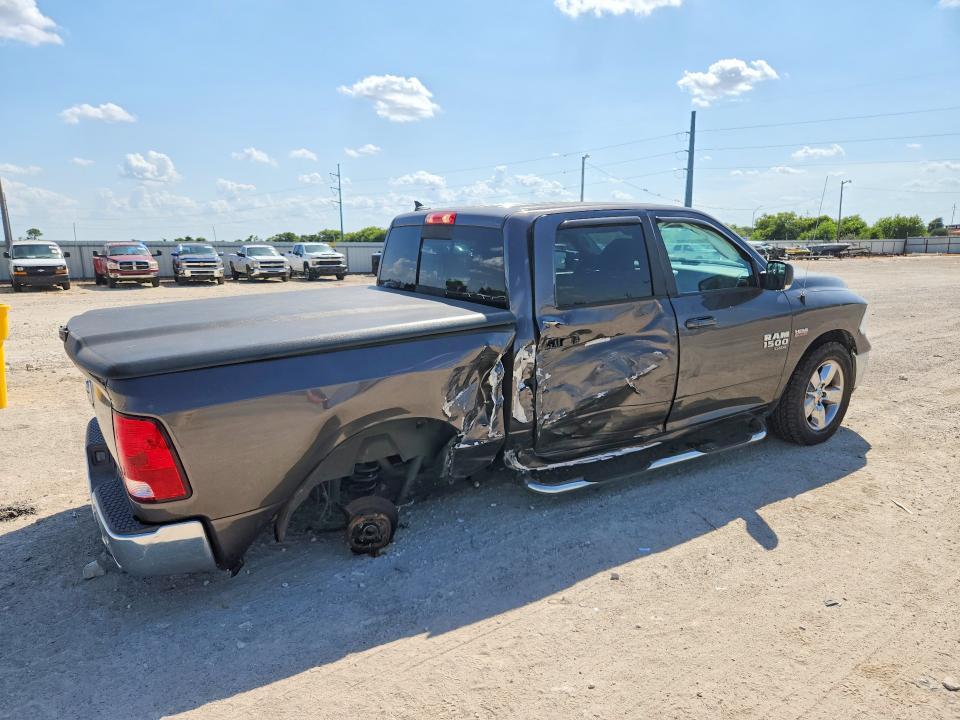 2019 Dodge RAM 1500 Classic SLT