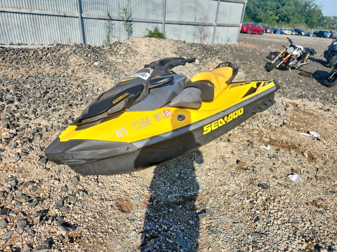 2022 Sea Doo GTX 230