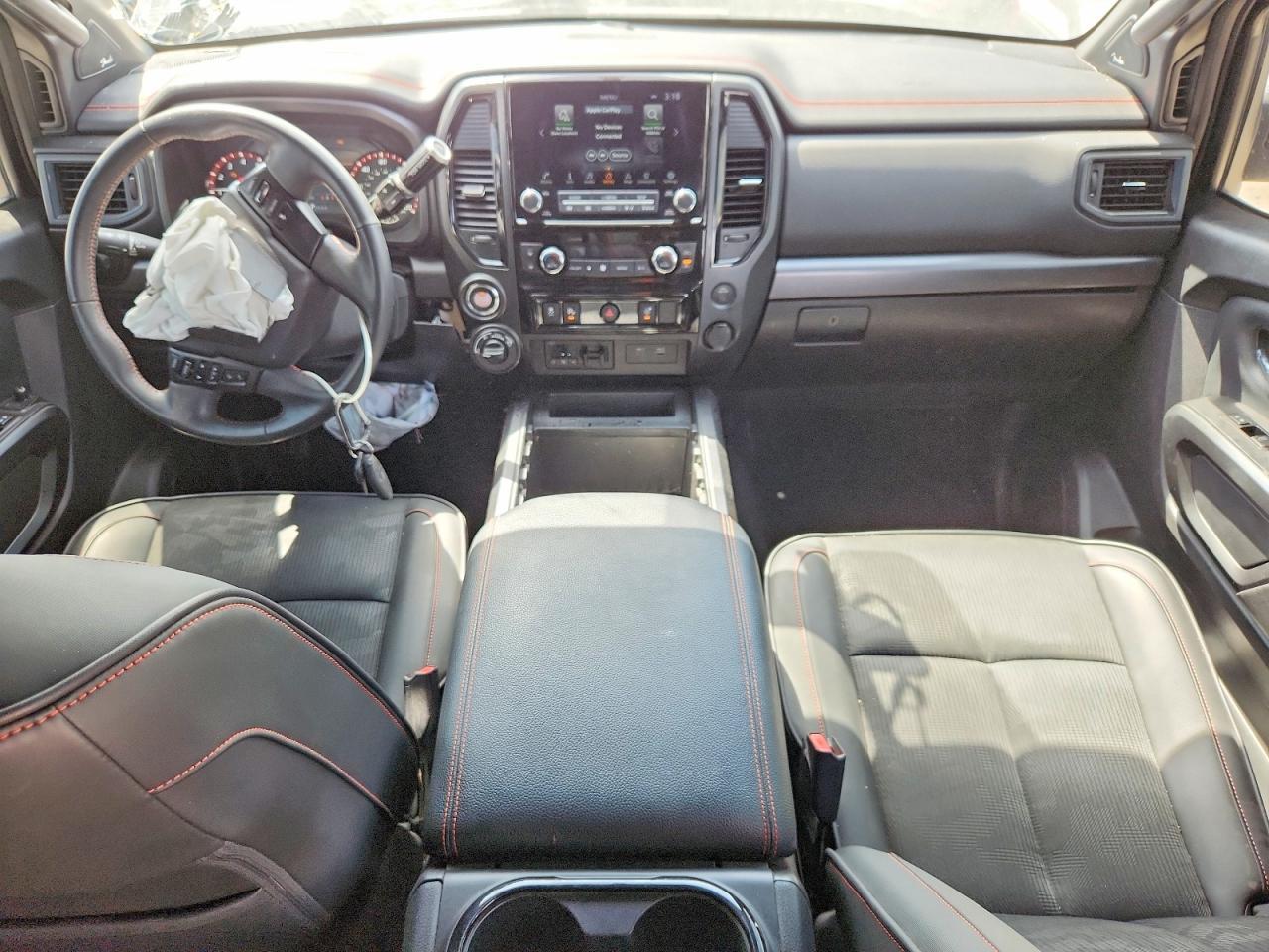 2024 Nissan Titan PRO-4X