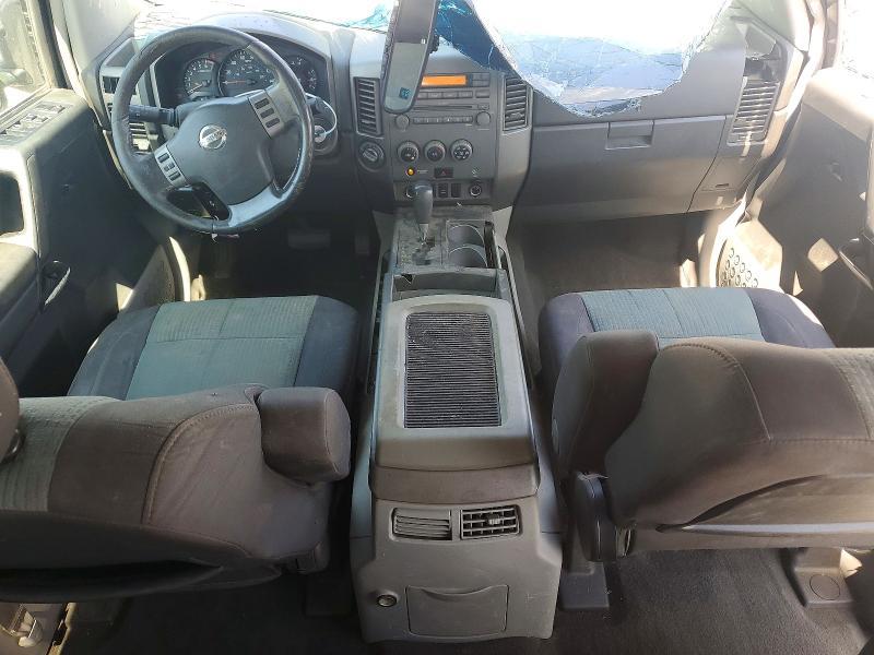 2004 Nissan Titan XE