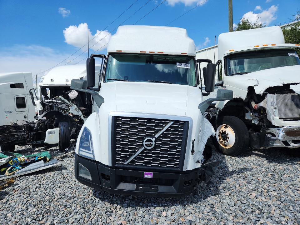 2024 Volvo VNL Semi Truck