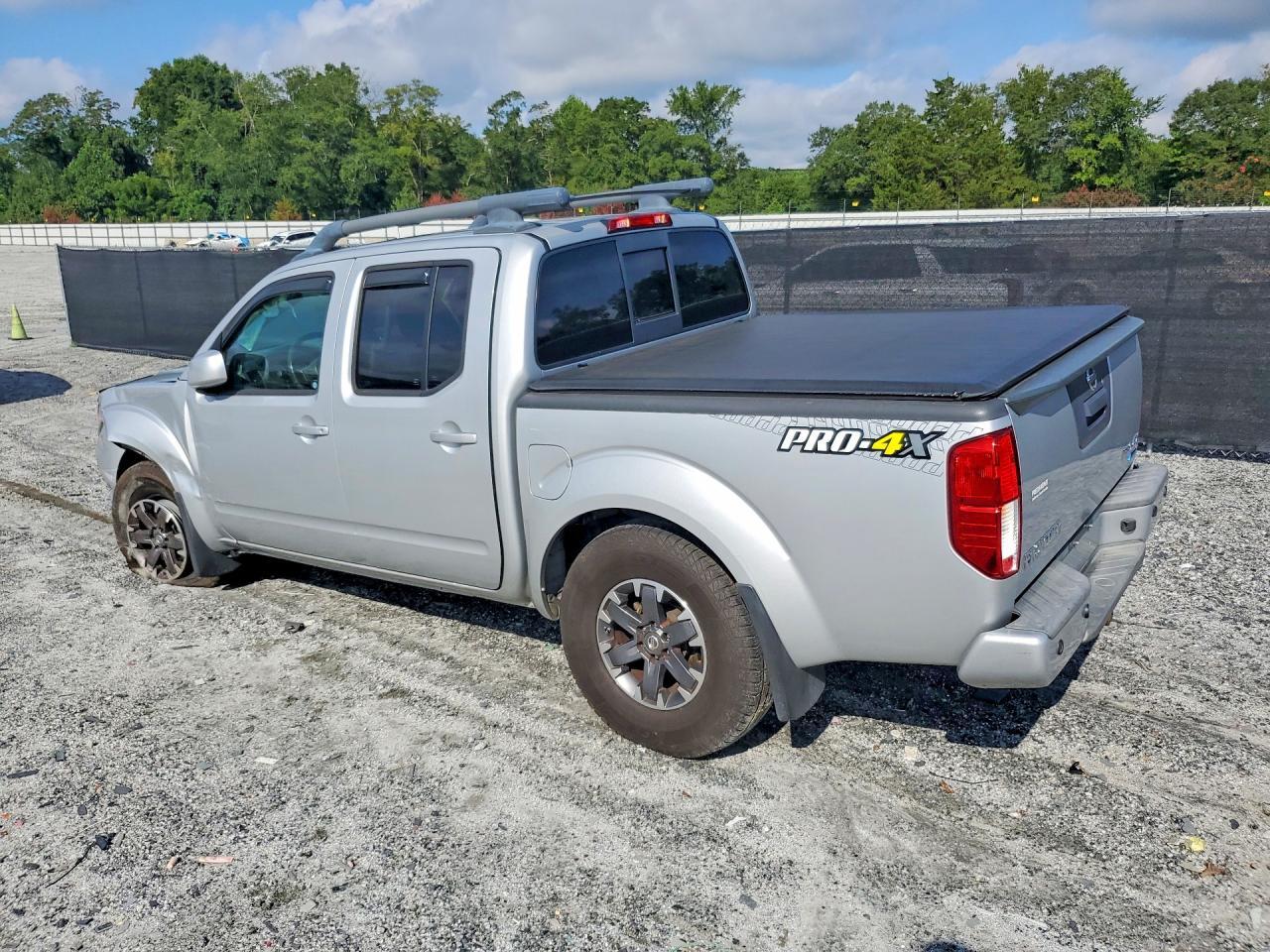 2017 Nissan Frontier PRO-4X