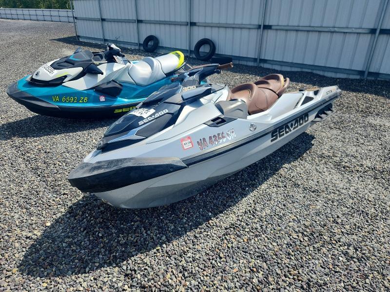 2019 Sea-Doo GTX Limited 300-Boat