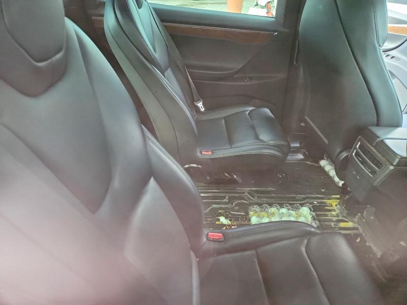 2020 Tesla Model x