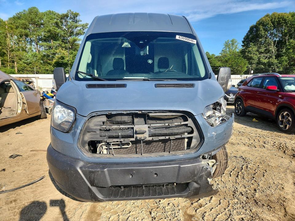 2019 Ford Transit T-250