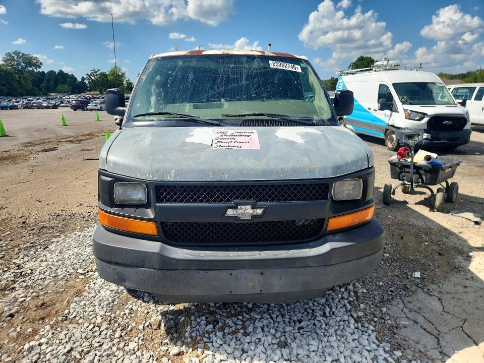 2005 Chevrolet Express G2500