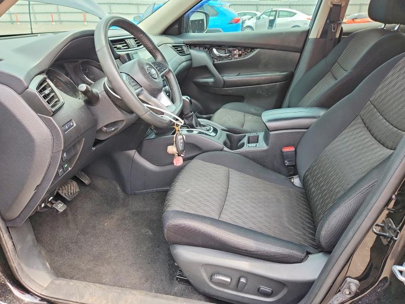 2017 Nissan Rogue sv