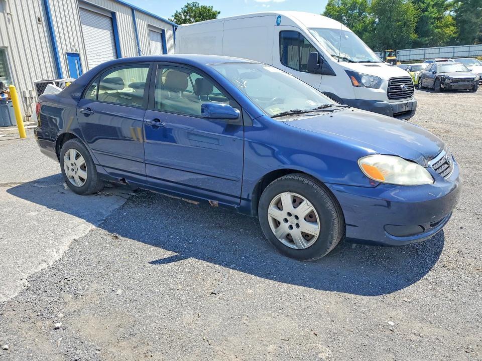 2005 Toyota Corolla le