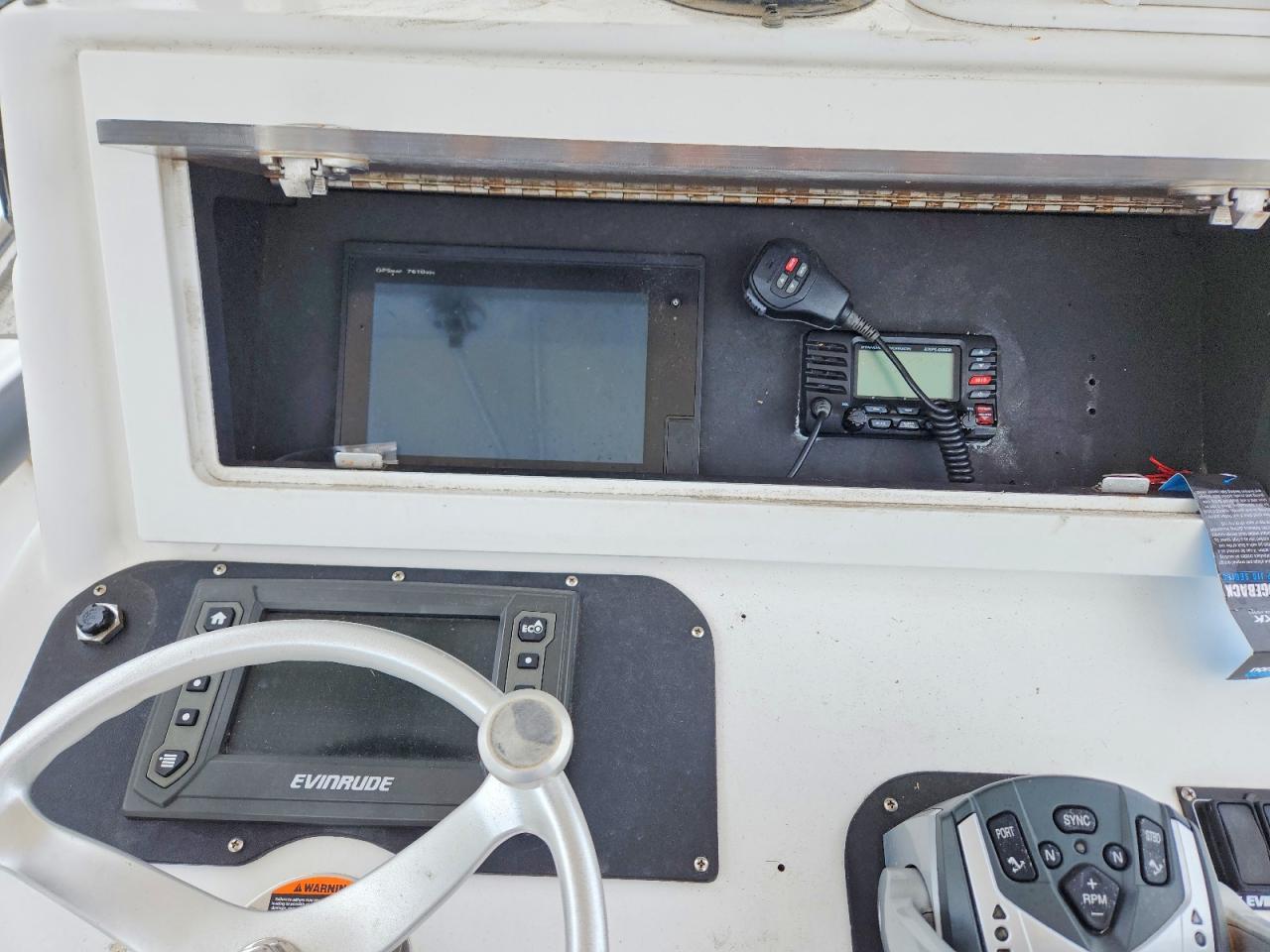 2005 Seacraft/tracker Boat-Boat