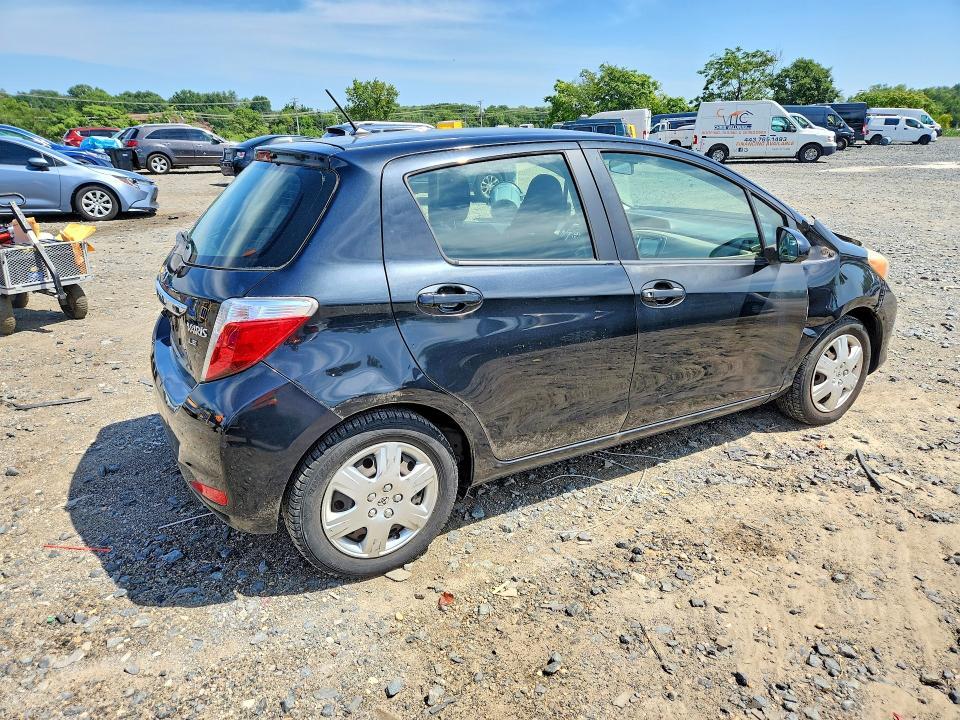 2012 Toyota Yaris 5-door le