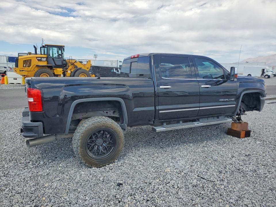 2018 GMC Sierra K2500 Denali