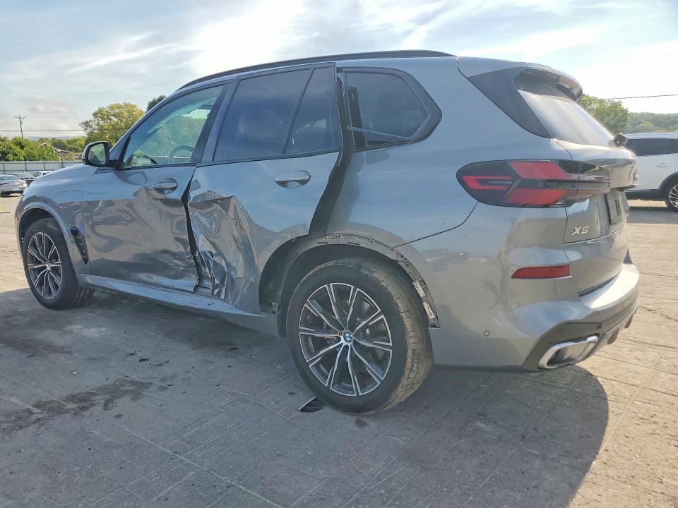 2026 BMW X5 sDrive 40I