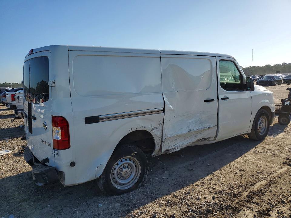 2017 Nissan NV 2500 HD S