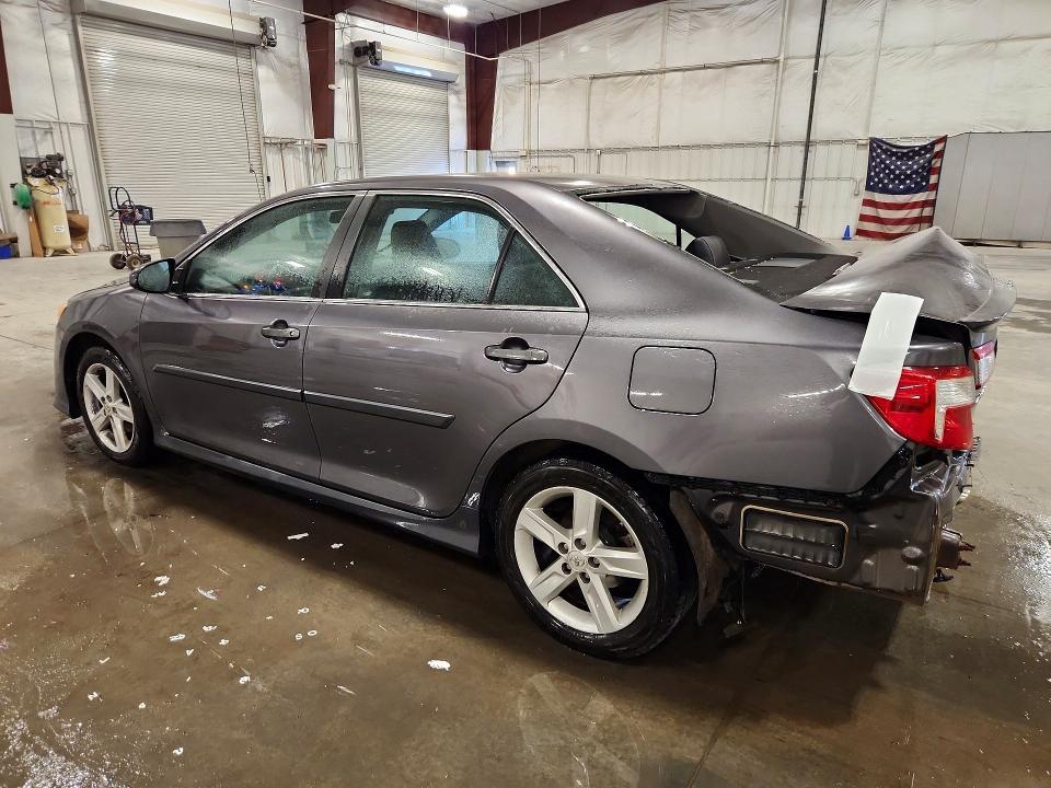 2014 Toyota Camry se