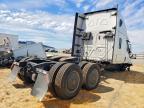 2019 Freightliner Cascadia 126
