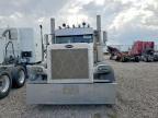 2001 Peterbilt 379 Semi Truck