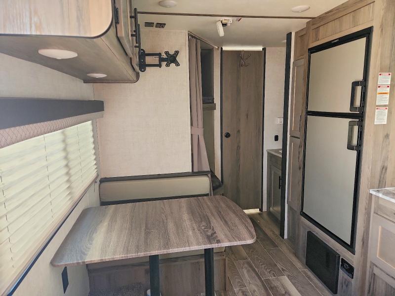 2022 Gulf Stream Ameri Li TE Camper