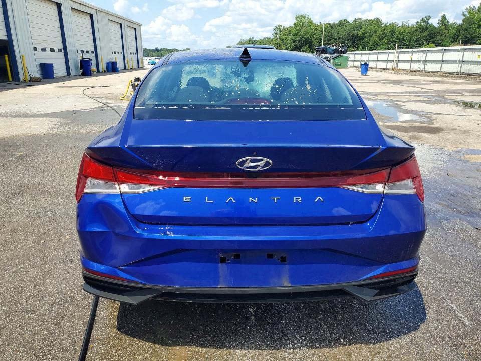 2022 Hyundai Elantra se