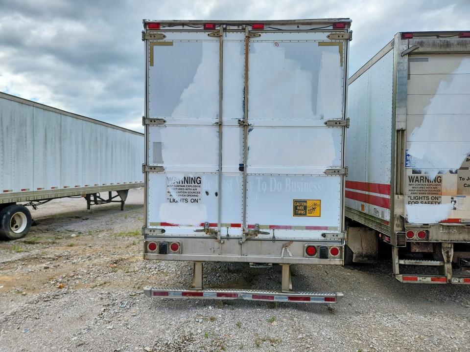 2000 Utility Tr 2000 Utility Refrigerated Van Trailer