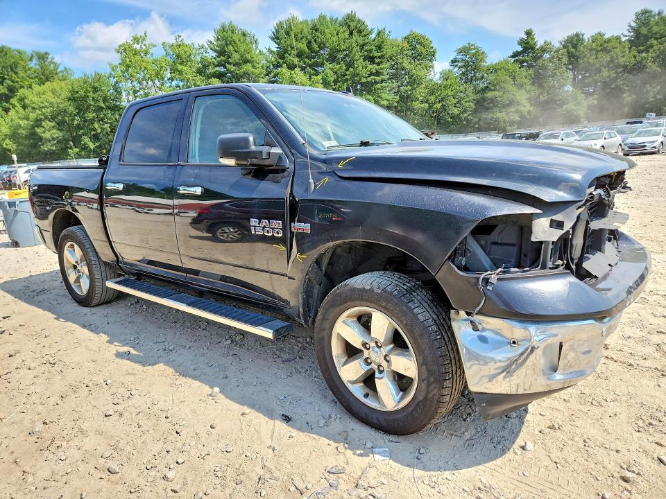 2016 Dodge RAM 1500 SLT