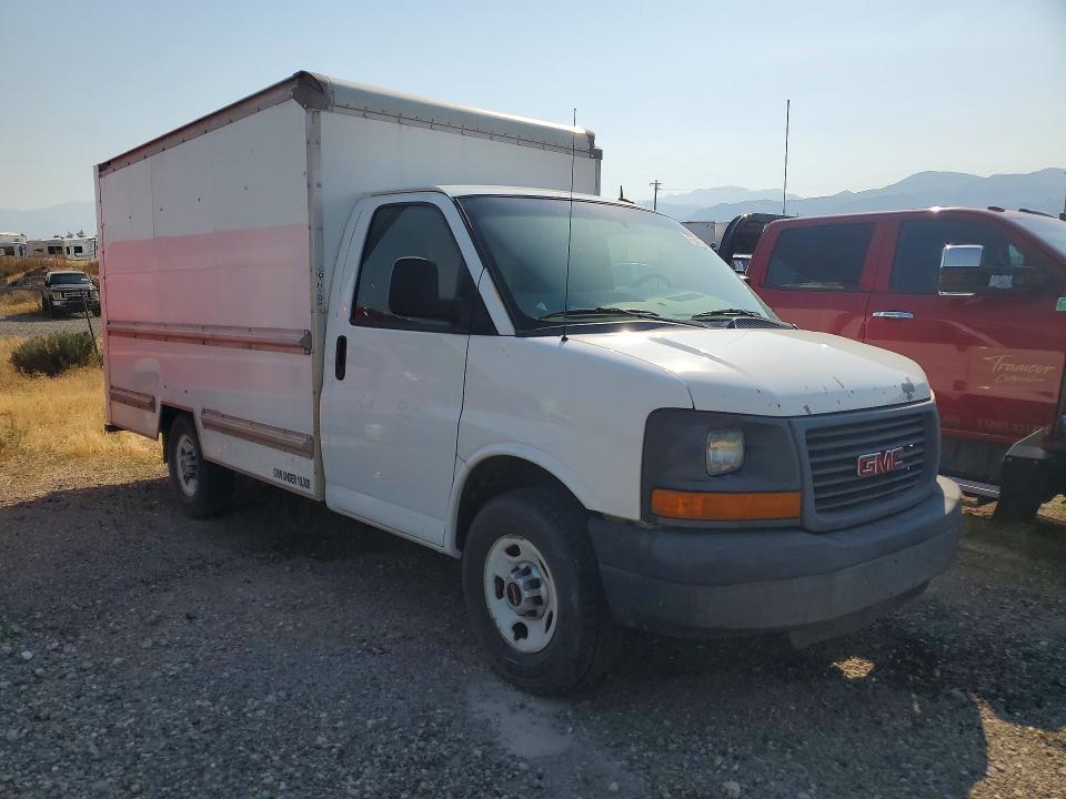 2015 GMC Savana Cutaway G3500
