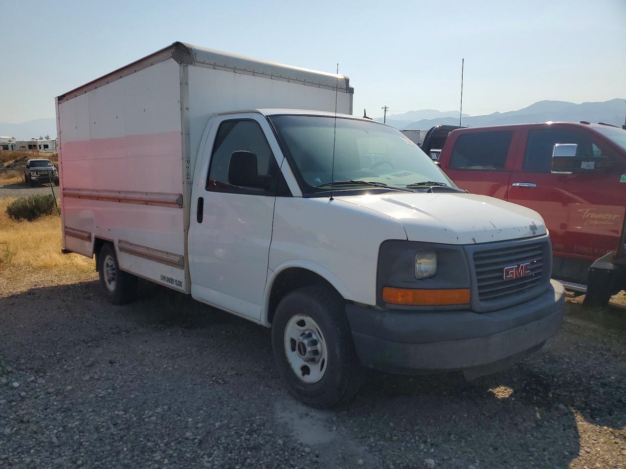 2015 GMC Savana Cutaway G3500