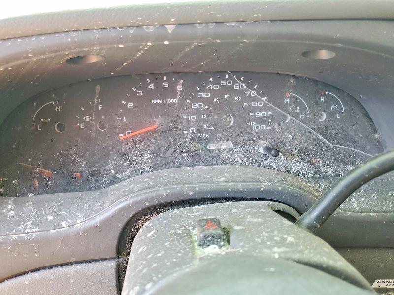 2004 Coachmen Freelander RV