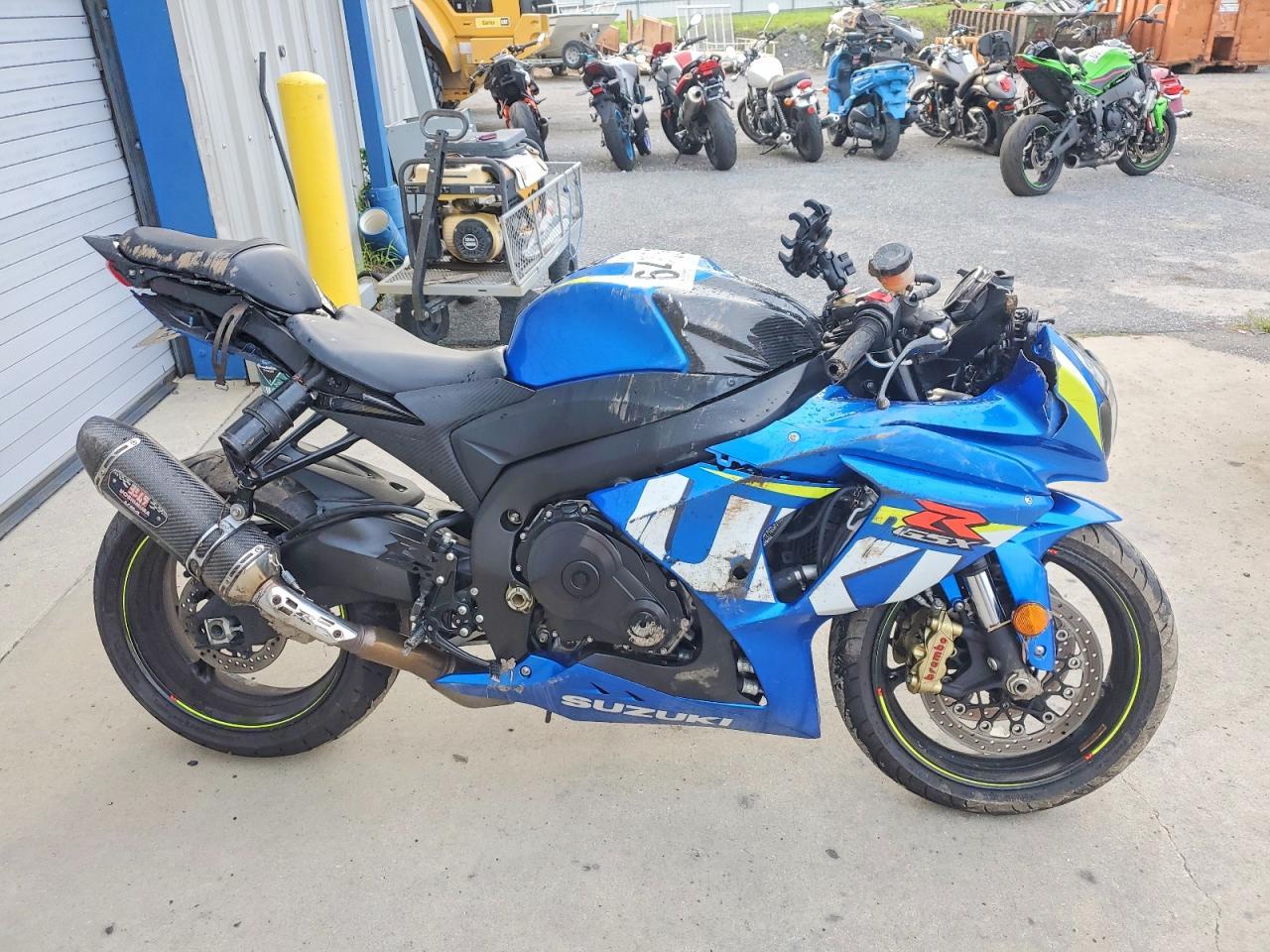 2015 Suzuki GSX-R1000