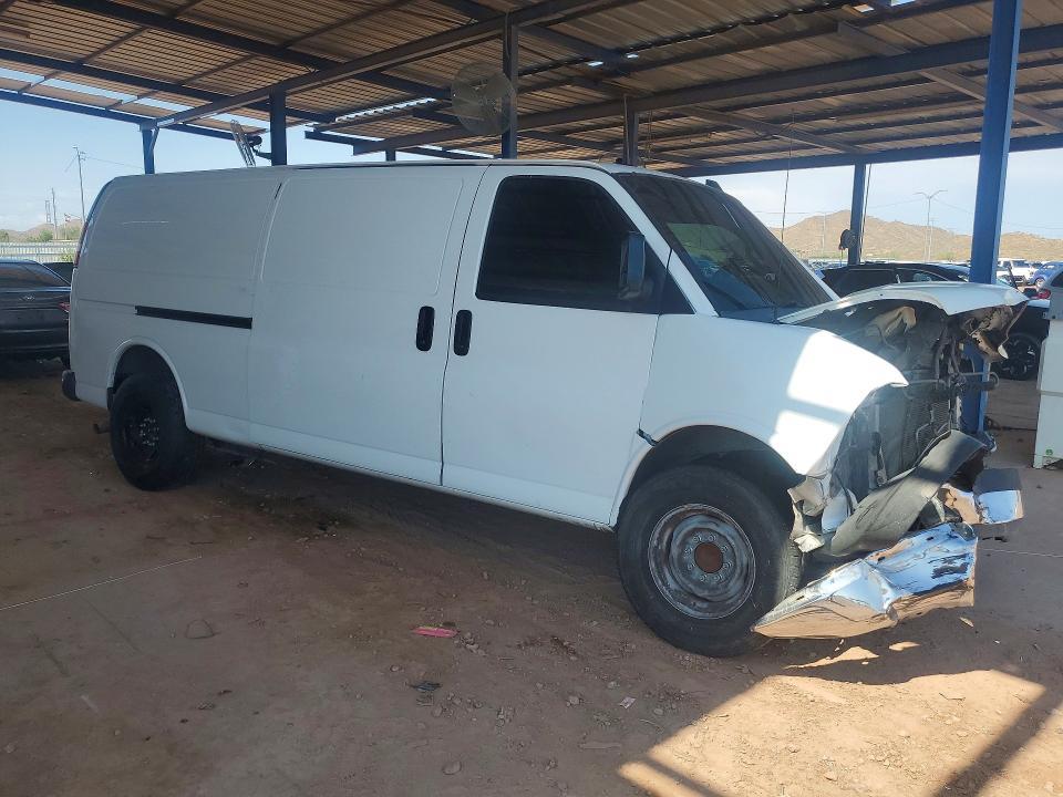2017 Chevrolet Express 2500 Delivery Van