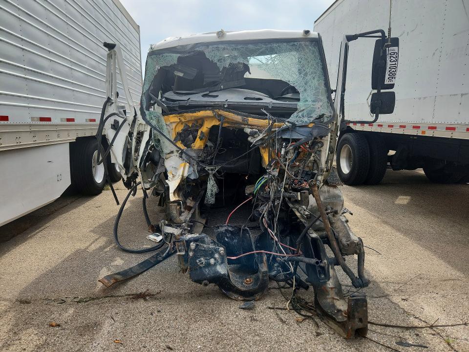 2005 International 8000 8600