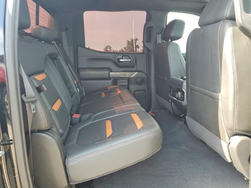 2020 GMC Sierra K1500 AT4