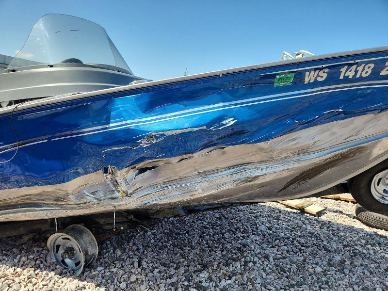 2016 Lund 1775 Impact Boat