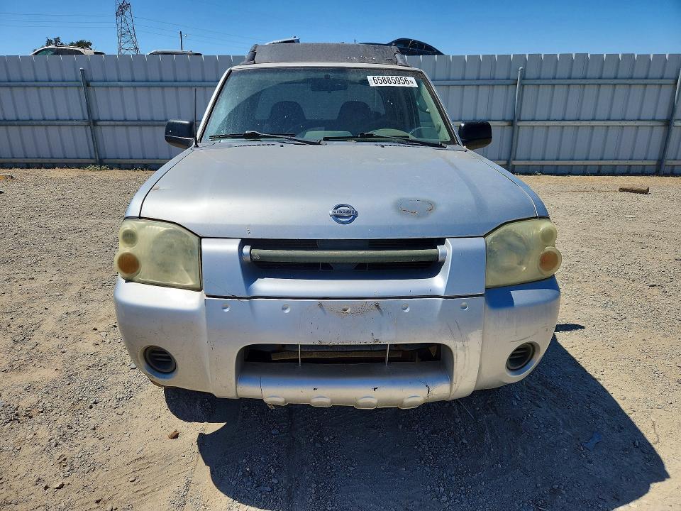 2004 Nissan Frontier XE-V6