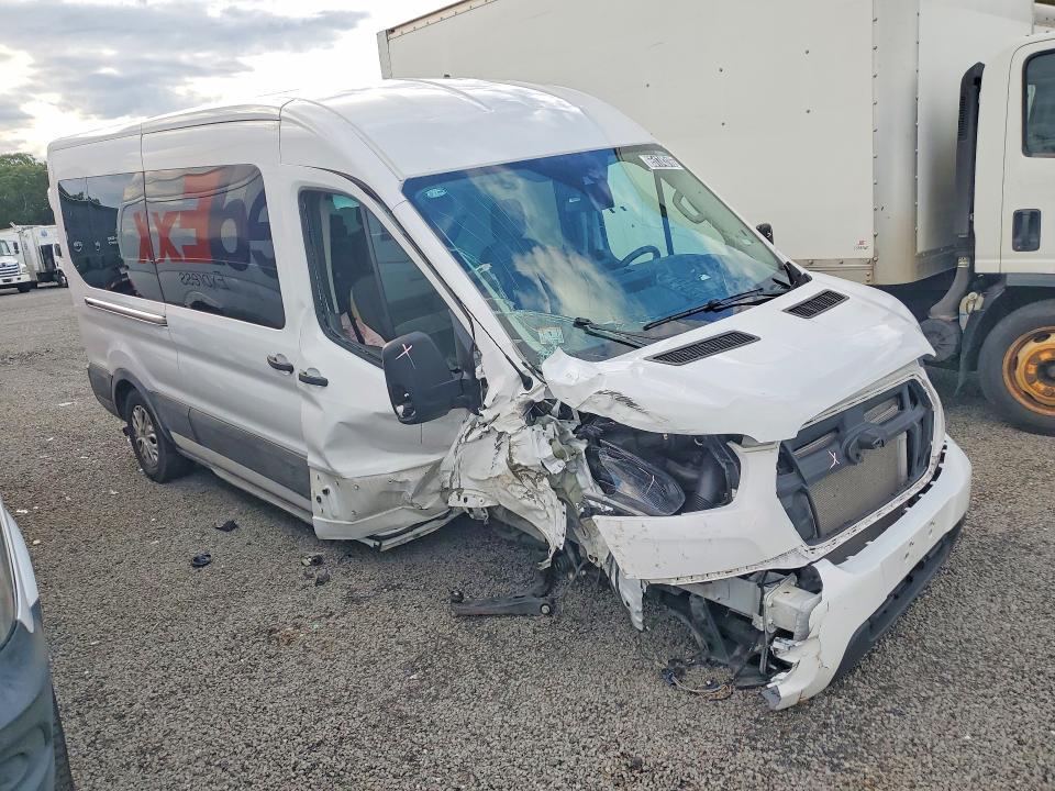 2025 Ford Transit T-350