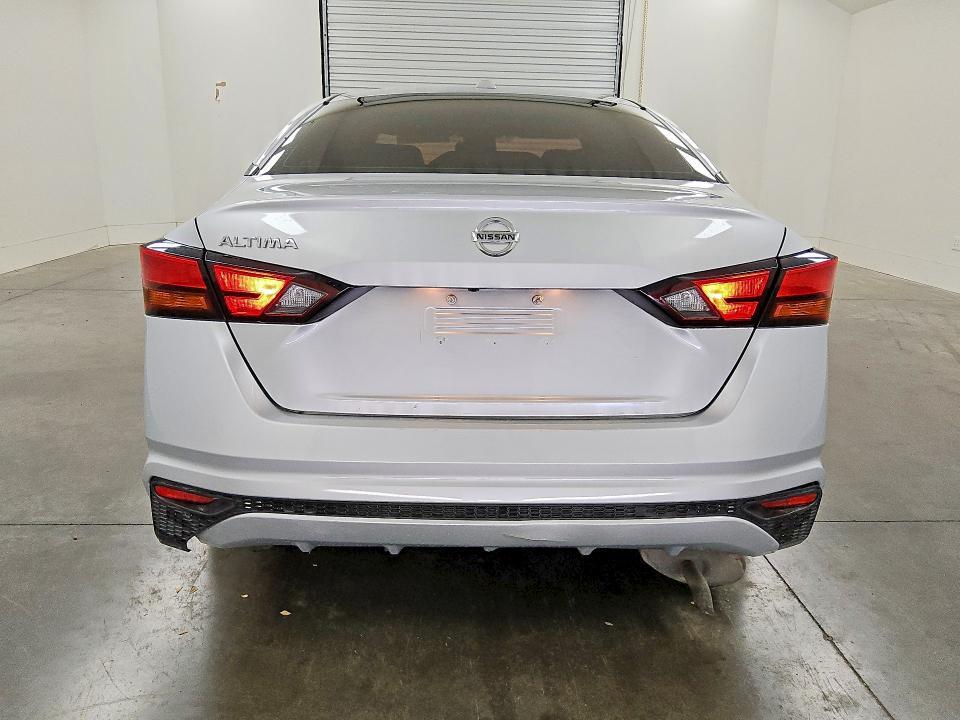 2020 Nissan Altima S