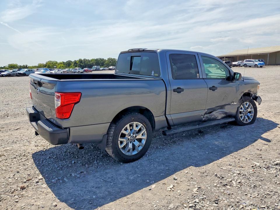 2018 Nissan Titan S