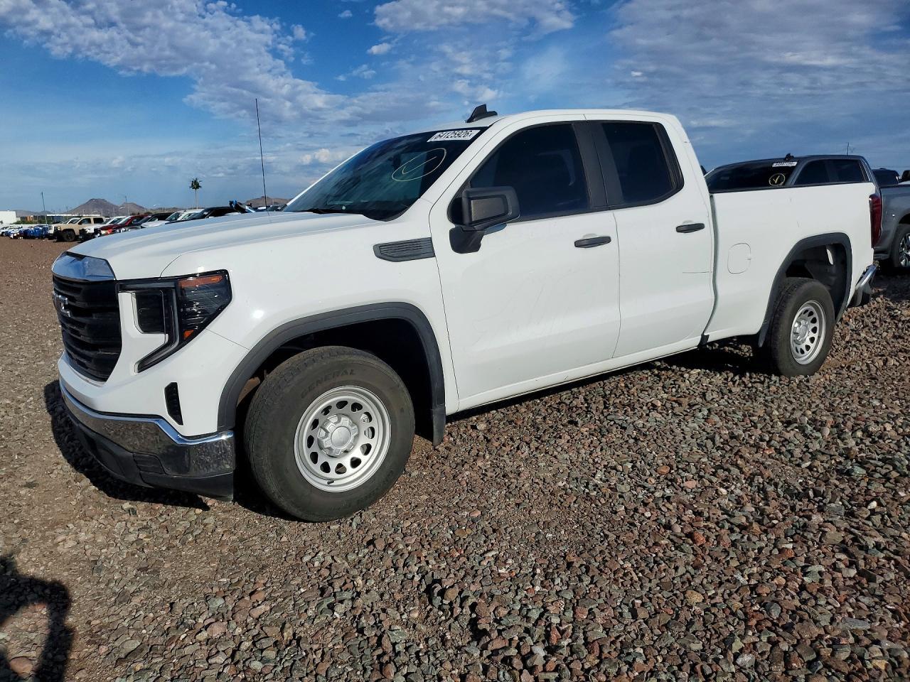 2024 GMC Sierra C1500