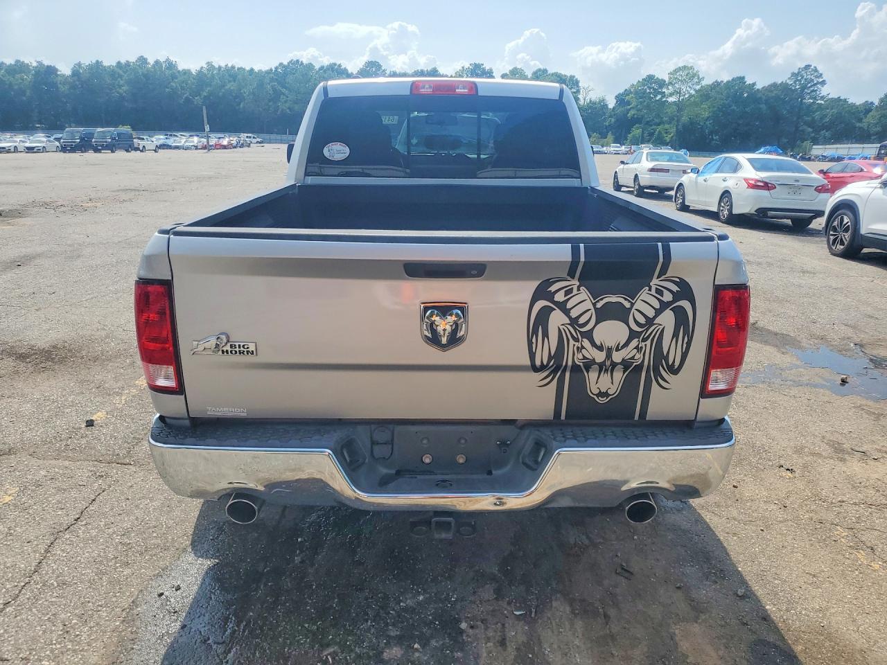2015 Dodge RAM 1500 SLT