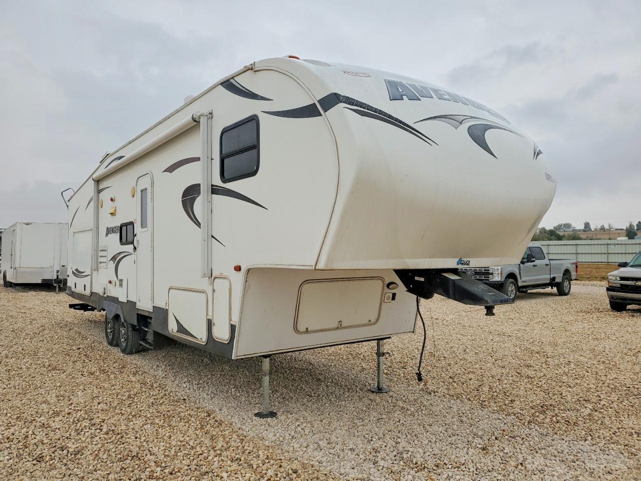 2013 Forest River Avenger Camper