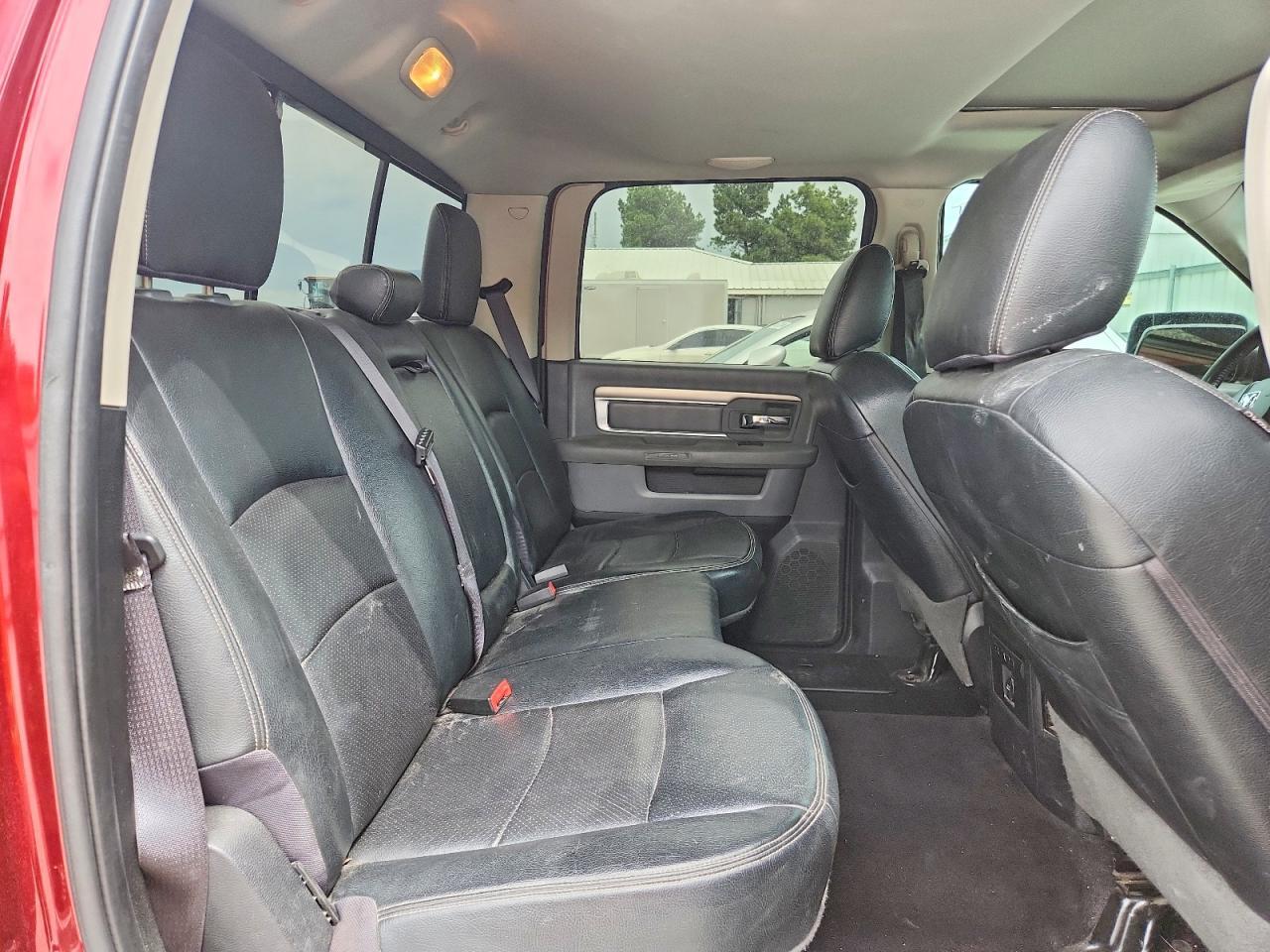 2016 Dodge RAM 1500 SLT