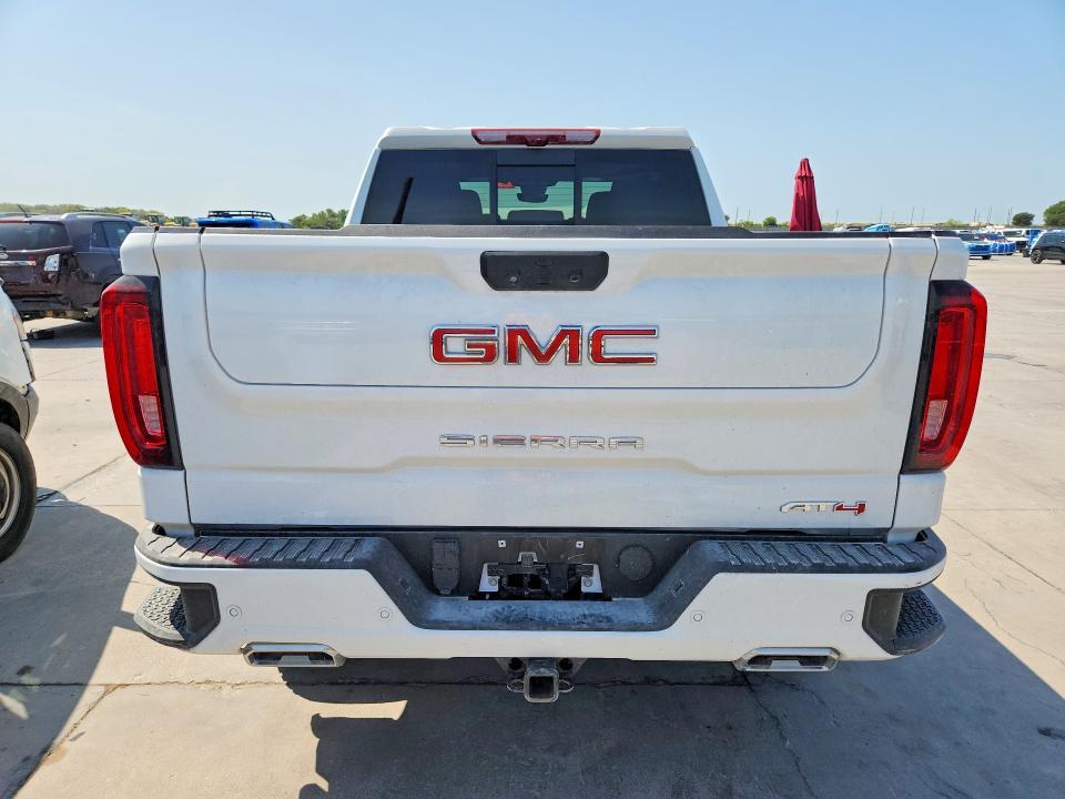 2026 GMC Sierra K1500 AT4